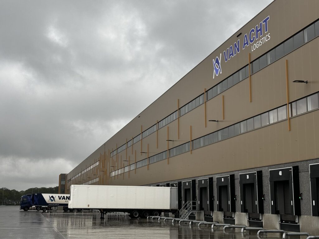 Internationale transportbedrijven | Van Acht Logistics